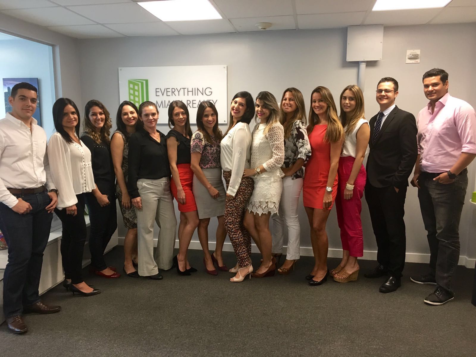 Everyhing-miami-realty-team-picture